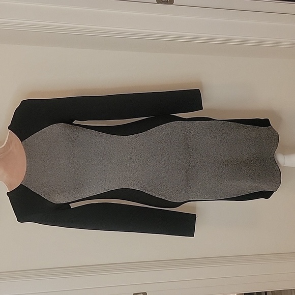 Carmen Marc Valvo Size S Cocktail Black & Gray/Silver Knit Colorblock Dress, EUC - Picture 1 of 8
